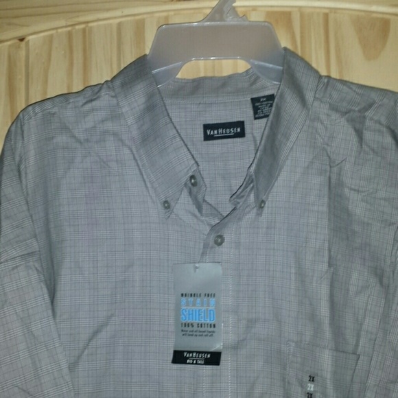 NWT Van Heusen "Wrinkle Free" Button Down - Picture 2 of 8
